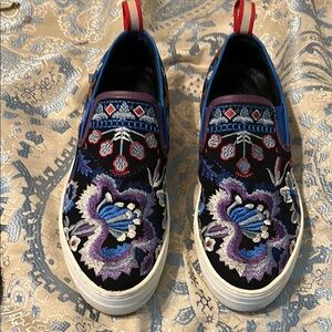 Johnny Was Blue and Purple Embroidered Platform Shoes